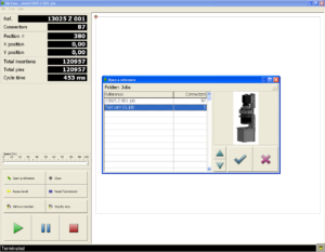 操作简便的PC界面，配备了标准的PC键盘和鼠标。